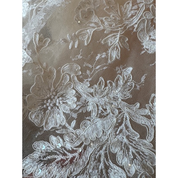 Lace Wedding Dress‎ Floral Applique Long Sleeve Bridal Gown Mermaid - Picture 6 of 8